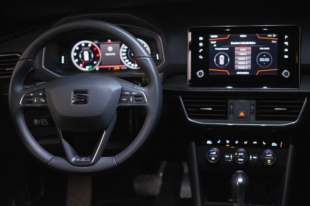 Seat Tarraco Xcellence 2.0 EcoTsi 190 KM DSG 4Drive - interior 